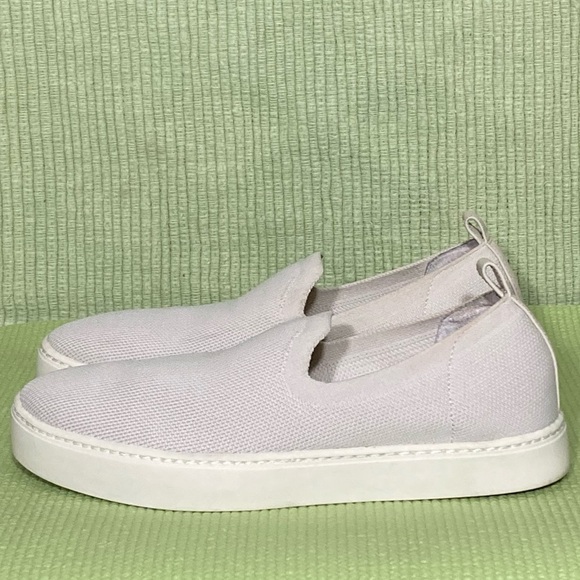 Banana Republic Womens Grey Recycled Knit Slip On Casual Sneaker Shoes Sz US6.5M - Picture 2 of 12